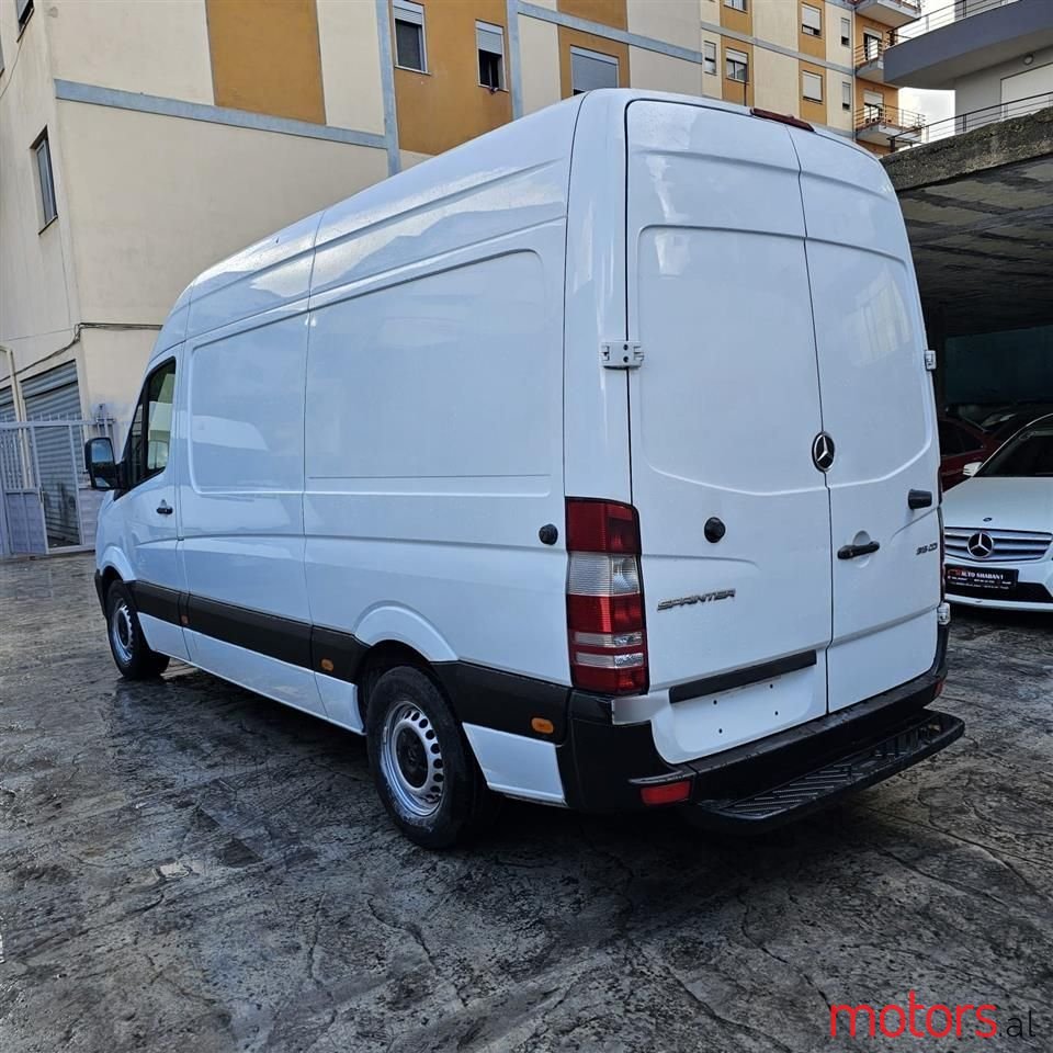 2016' Mercedes-Benz Sprinter photo #2