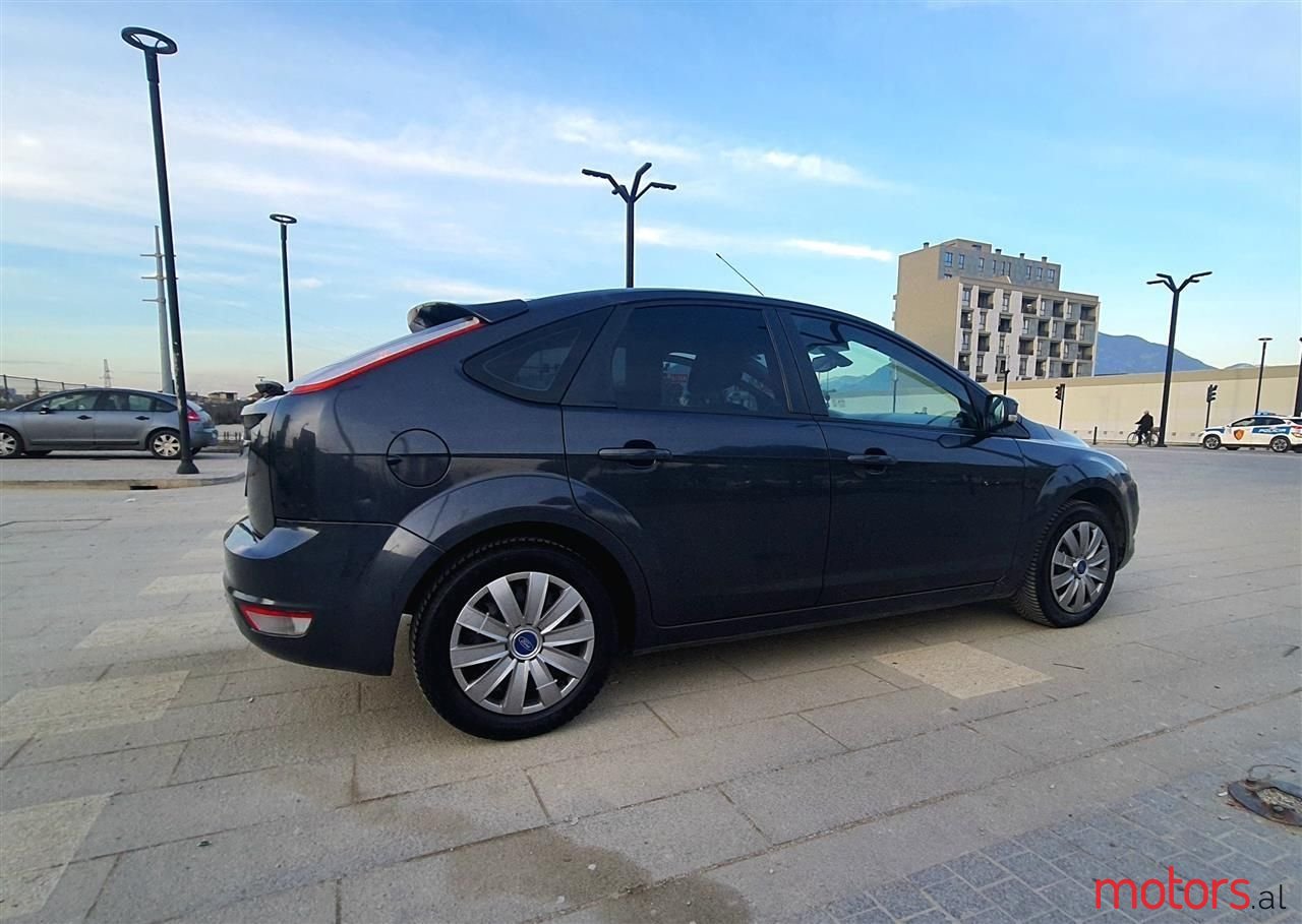 2008' Ford Focus photo #6