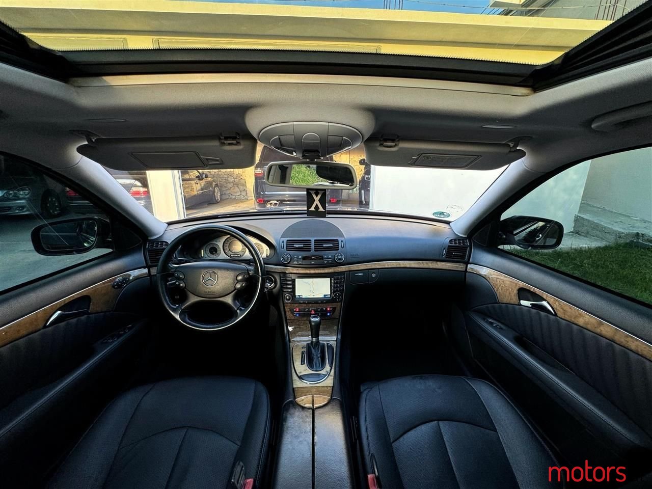 2007' Mercedes-Benz E 320 photo #5