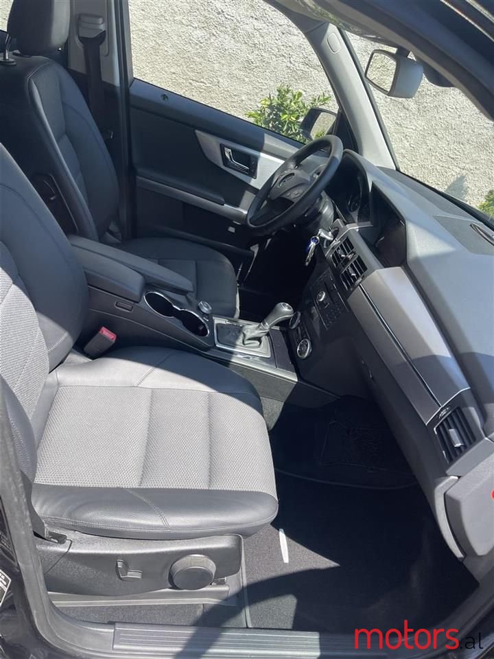 2009' Mercedes-Benz GLK 280 photo #4