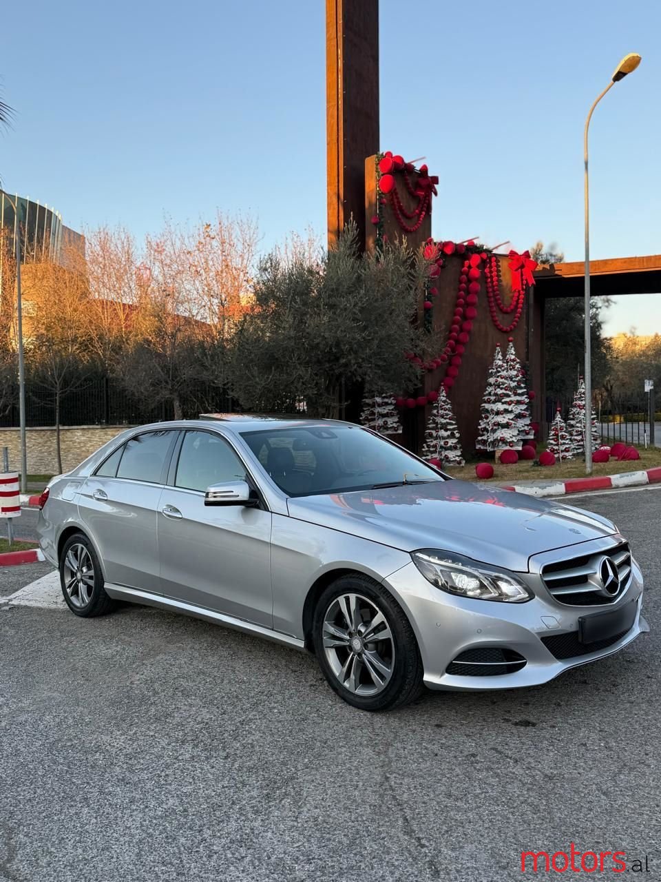 2014' Mercedes-Benz E 220 photo #4