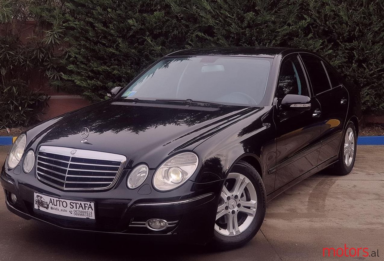 2007' Mercedes-Benz E 220 photo #1