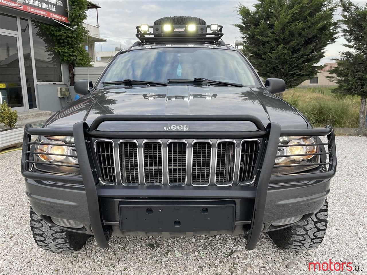 2004' Jeep Grand Cherokee photo #2