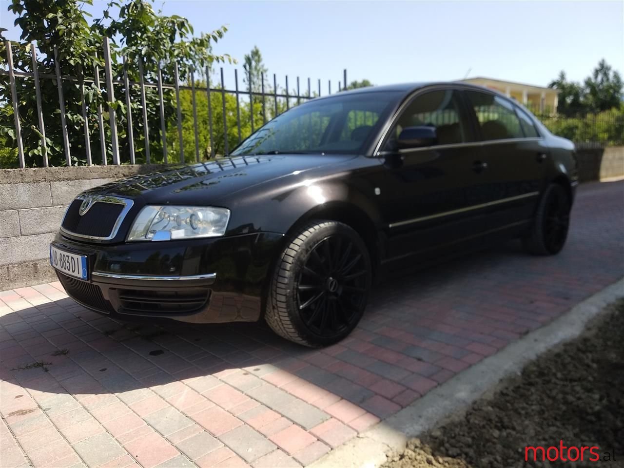 2005' Skoda Superb photo #4