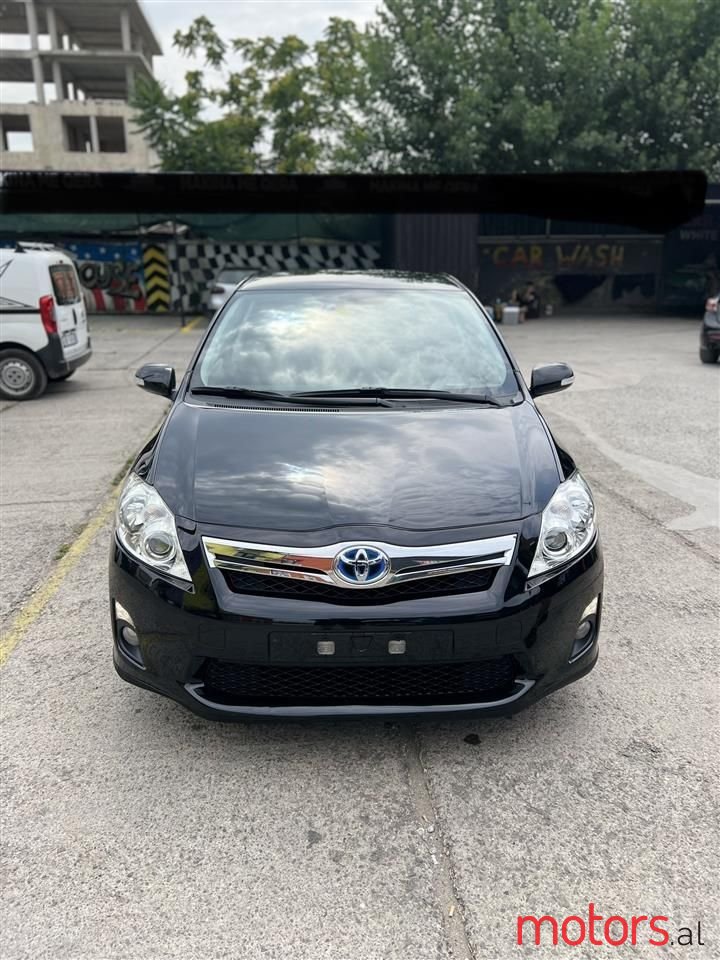 2010' Toyota Auris photo #6