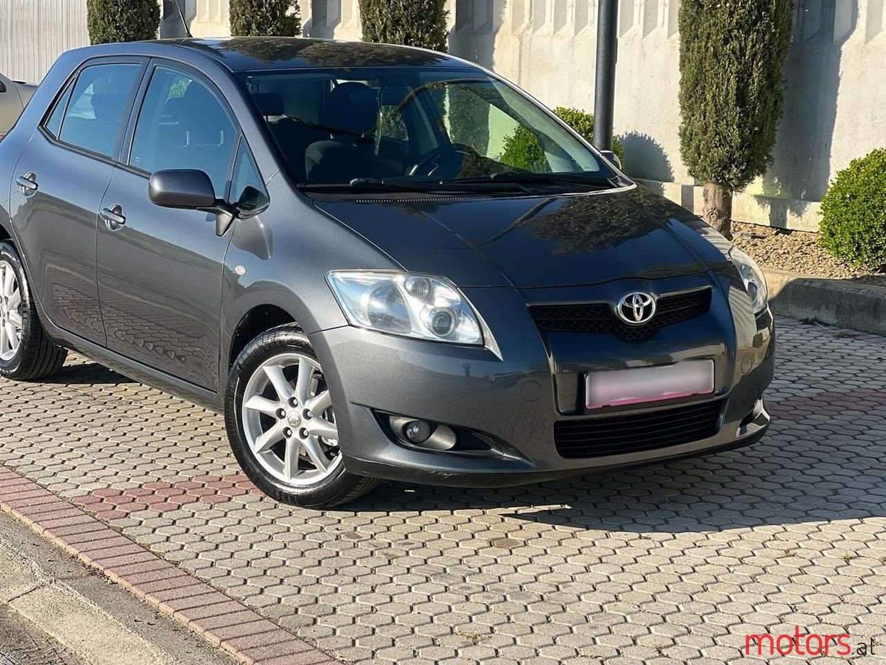 2008' Toyota Auris photo #5