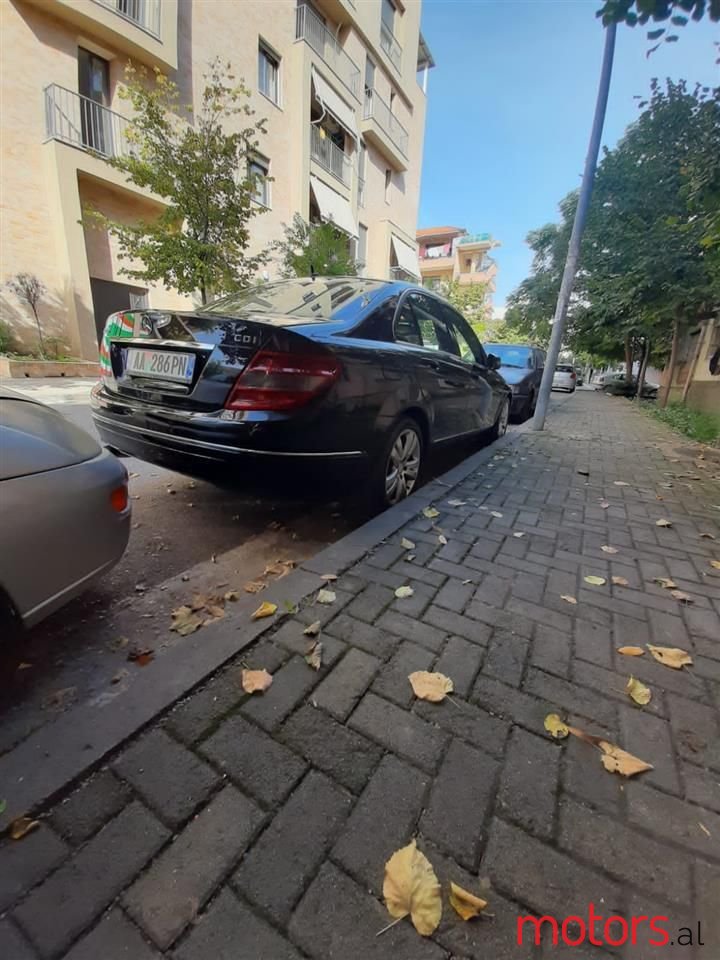 2009' Mercedes-Benz C 220 photo #3