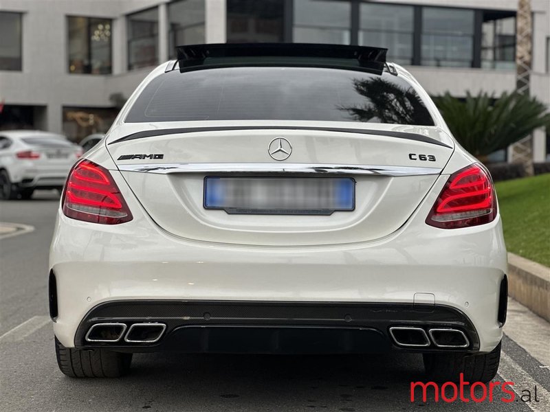 2015' Mercedes-Benz C 63 AMG photo #4