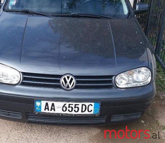 2000' Volkswagen Golf photo #2