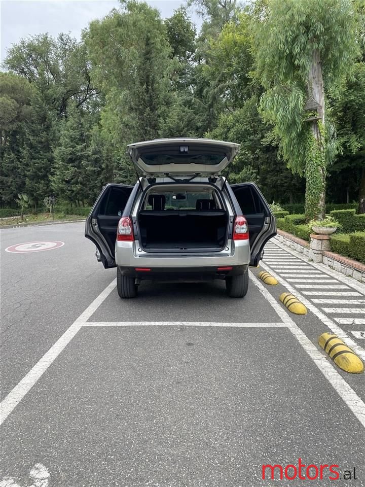 2010' Land Rover Freelander photo #3