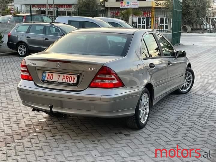 2005' Mercedes-Benz C 220 photo #3
