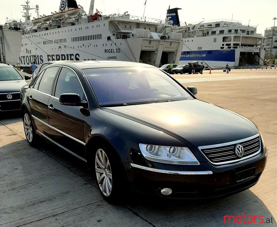 2007' Volkswagen Phaeton photo #1