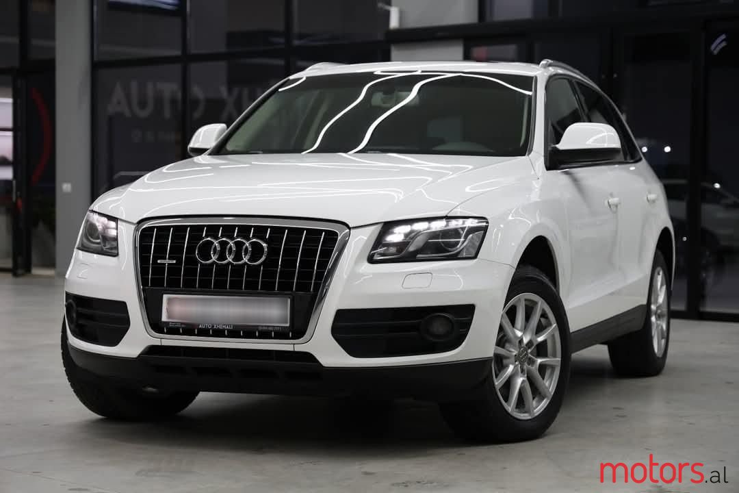 2010' Audi Q5 photo #3