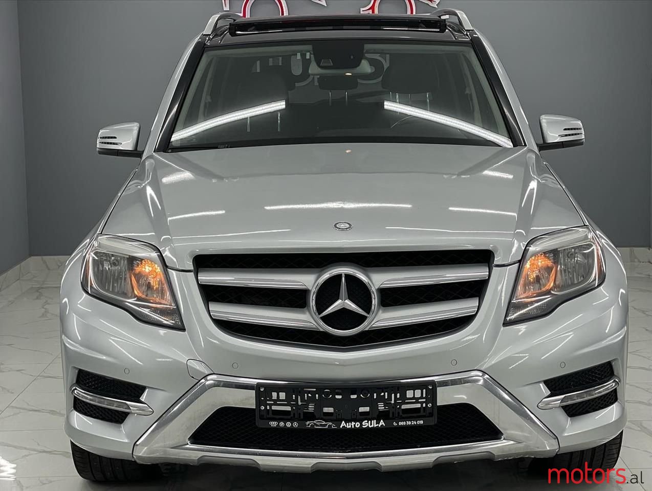 2014' Mercedes-Benz GLK 250 photo #2