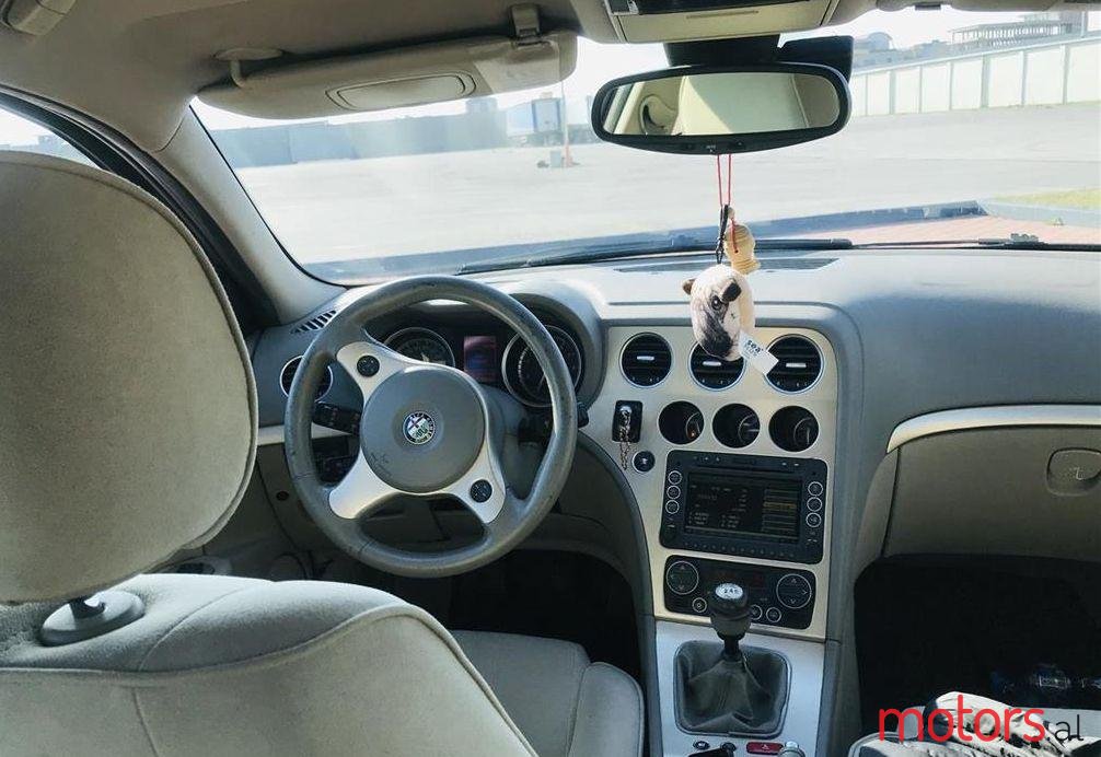 2006' Alfa Romeo Alfa 156 photo #3