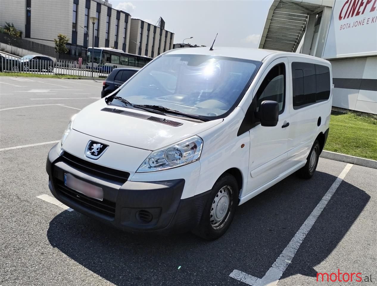 2010' Peugeot Expert photo #2