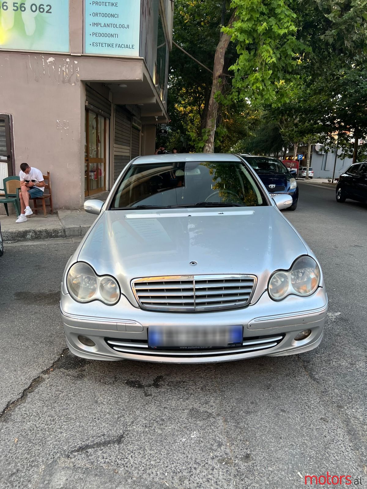 2006' Mercedes-Benz 220 photo #2