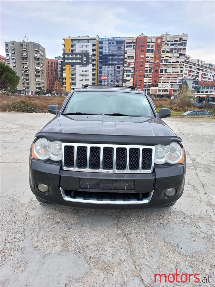 2008' Jeep Grand Cherokee photo #2
