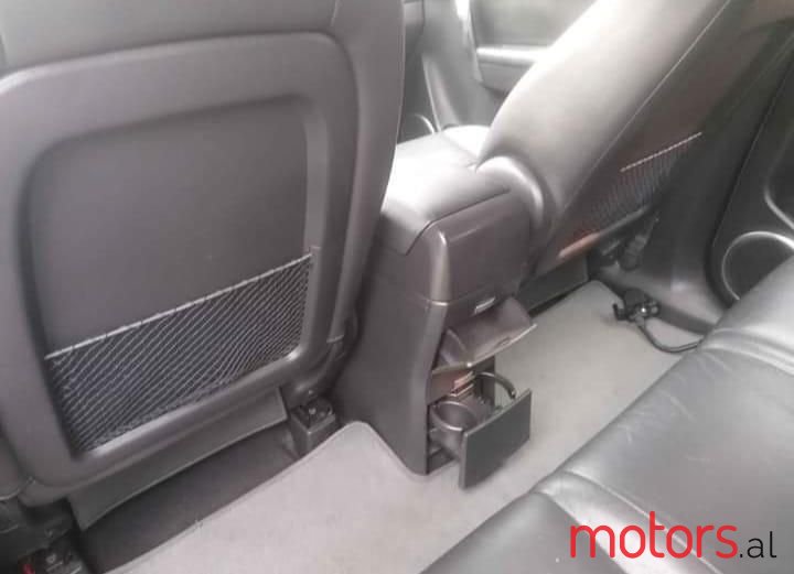 2008' Chevrolet Captiva photo #6