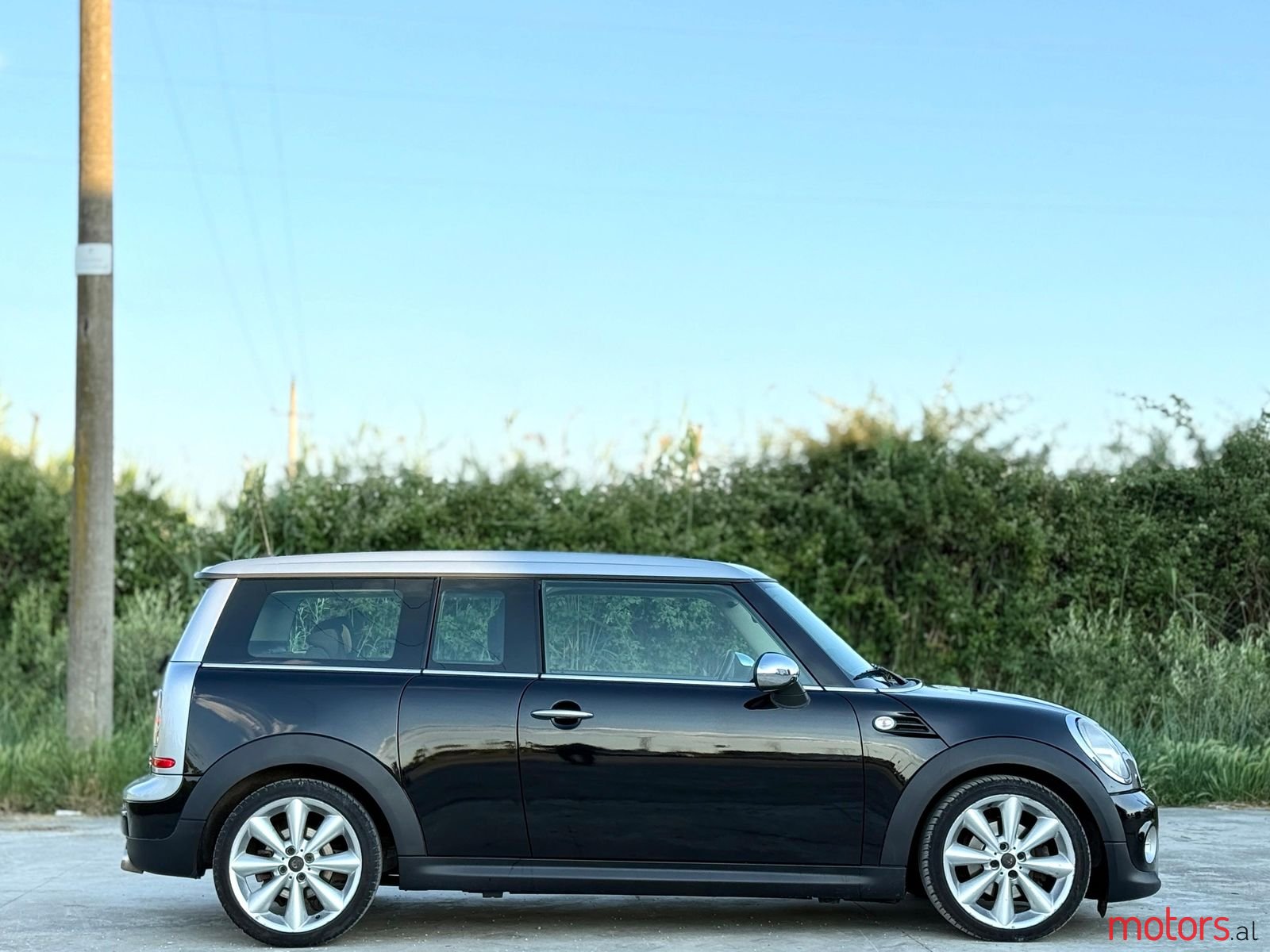 2012' MINI Clubman photo #6
