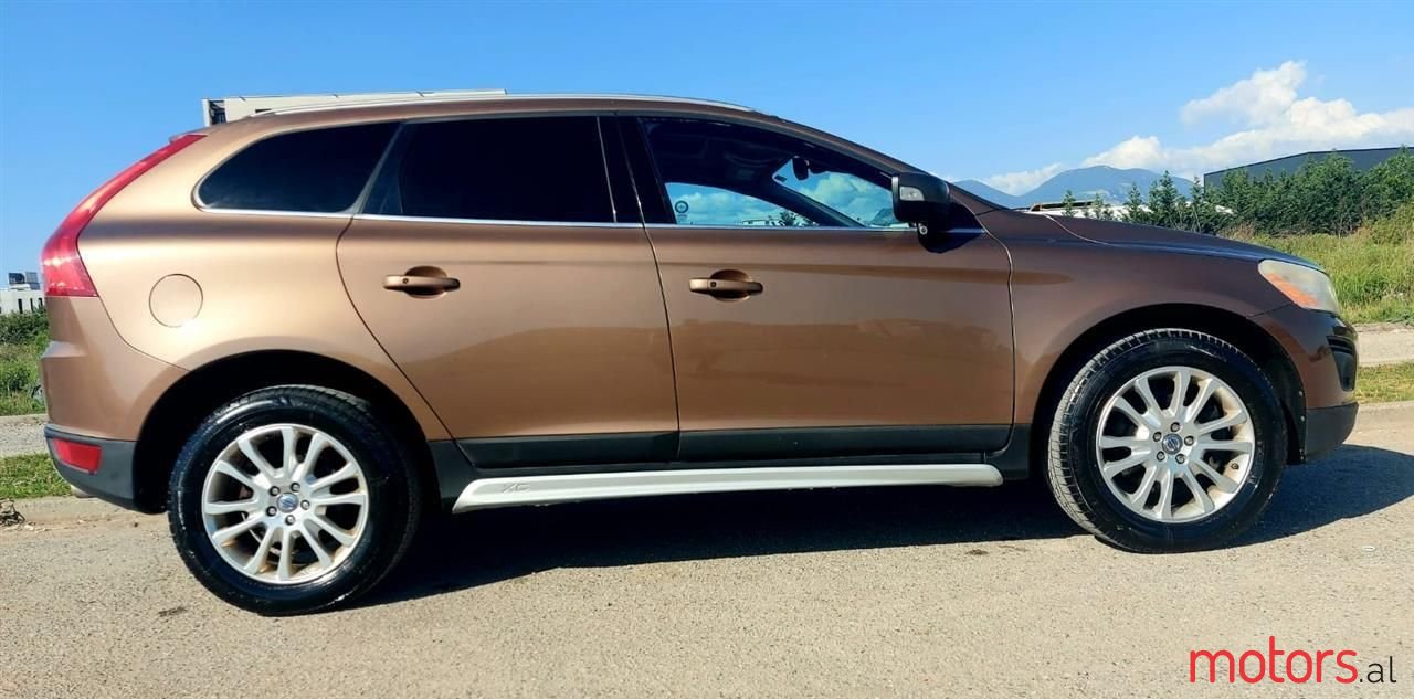 2010' Volvo Xc 60 photo #1