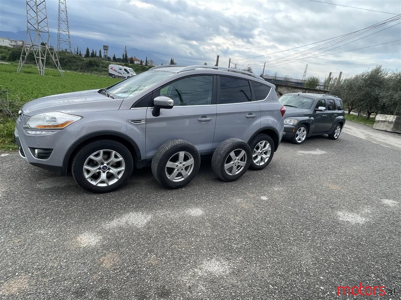 2010' Ford Kuga photo #3