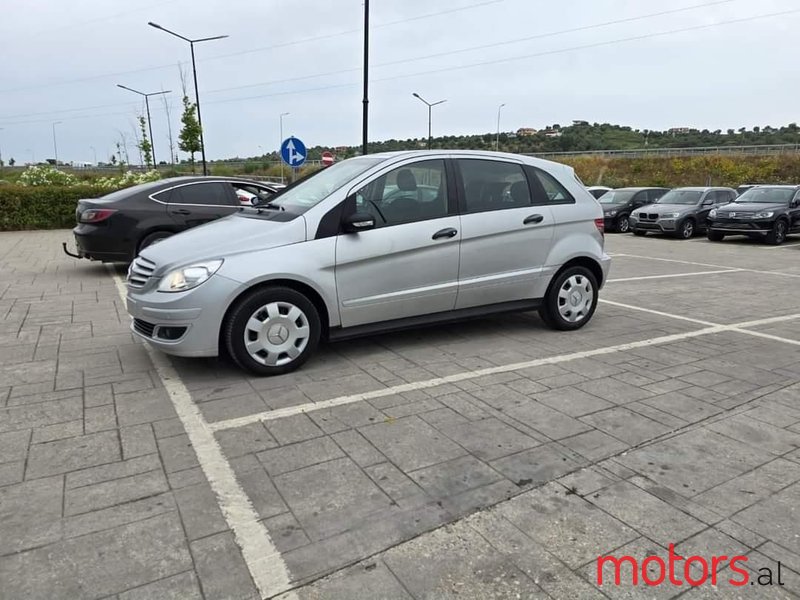 2008' Mercedes-Benz B 180 photo #3
