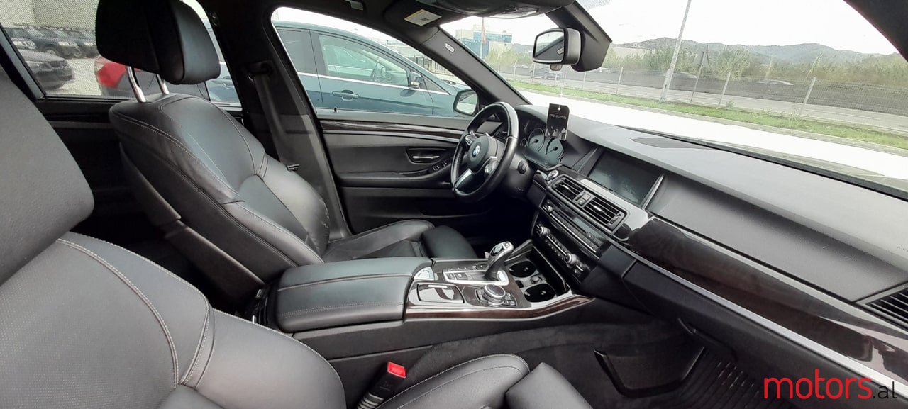 2014' BMW 535 photo #7