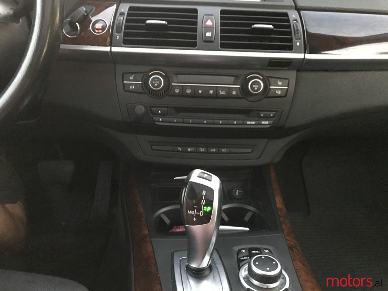 2011' BMW X5 photo #7