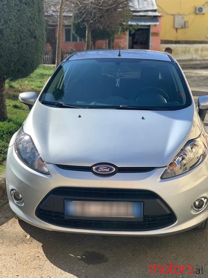 2010' Ford Fiesta photo #1