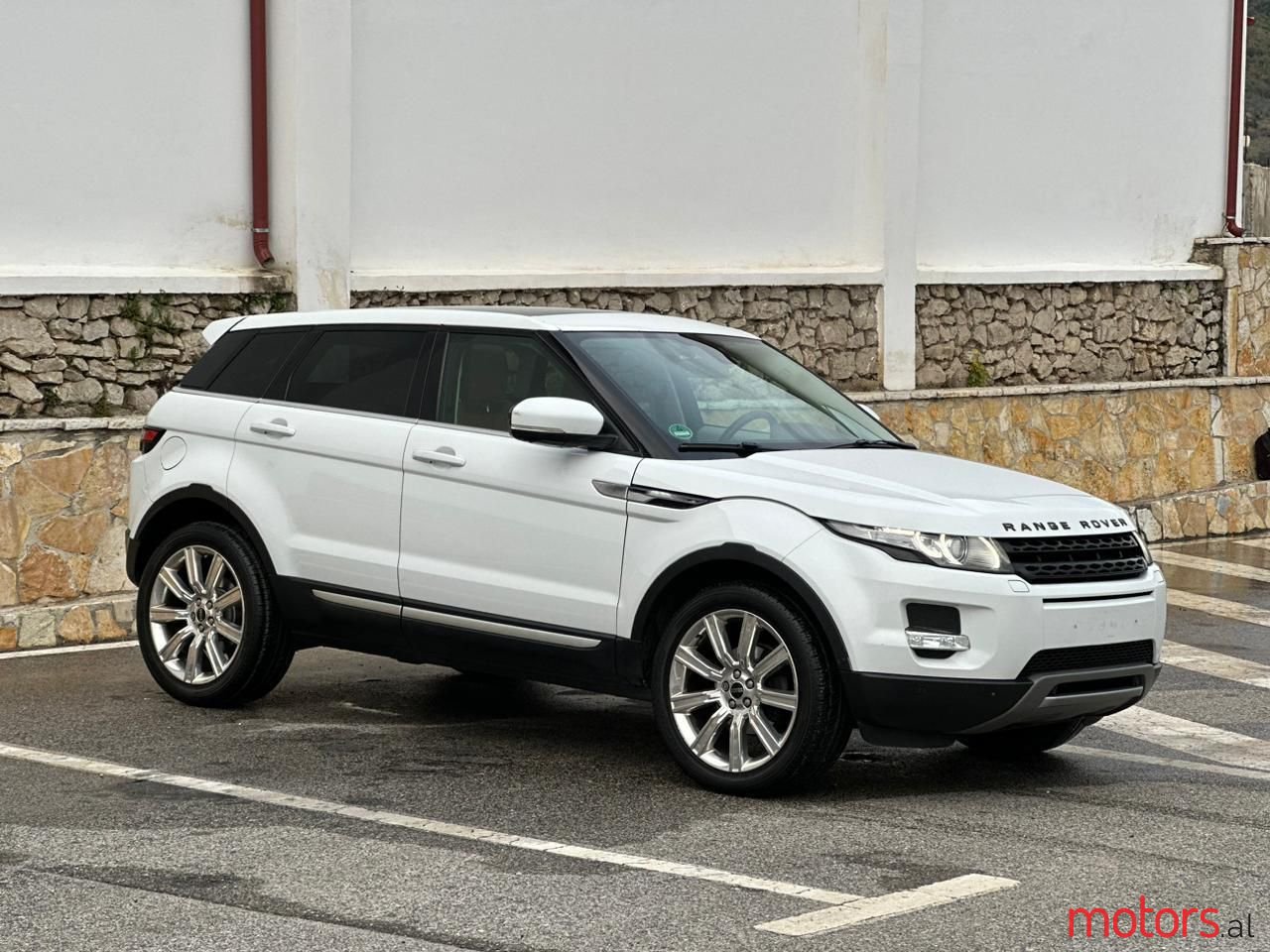 2012' Land Rover Range Rover Evoque photo #1