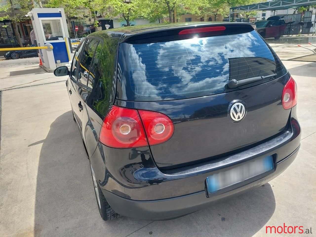 2006' Volkswagen Golf photo #4