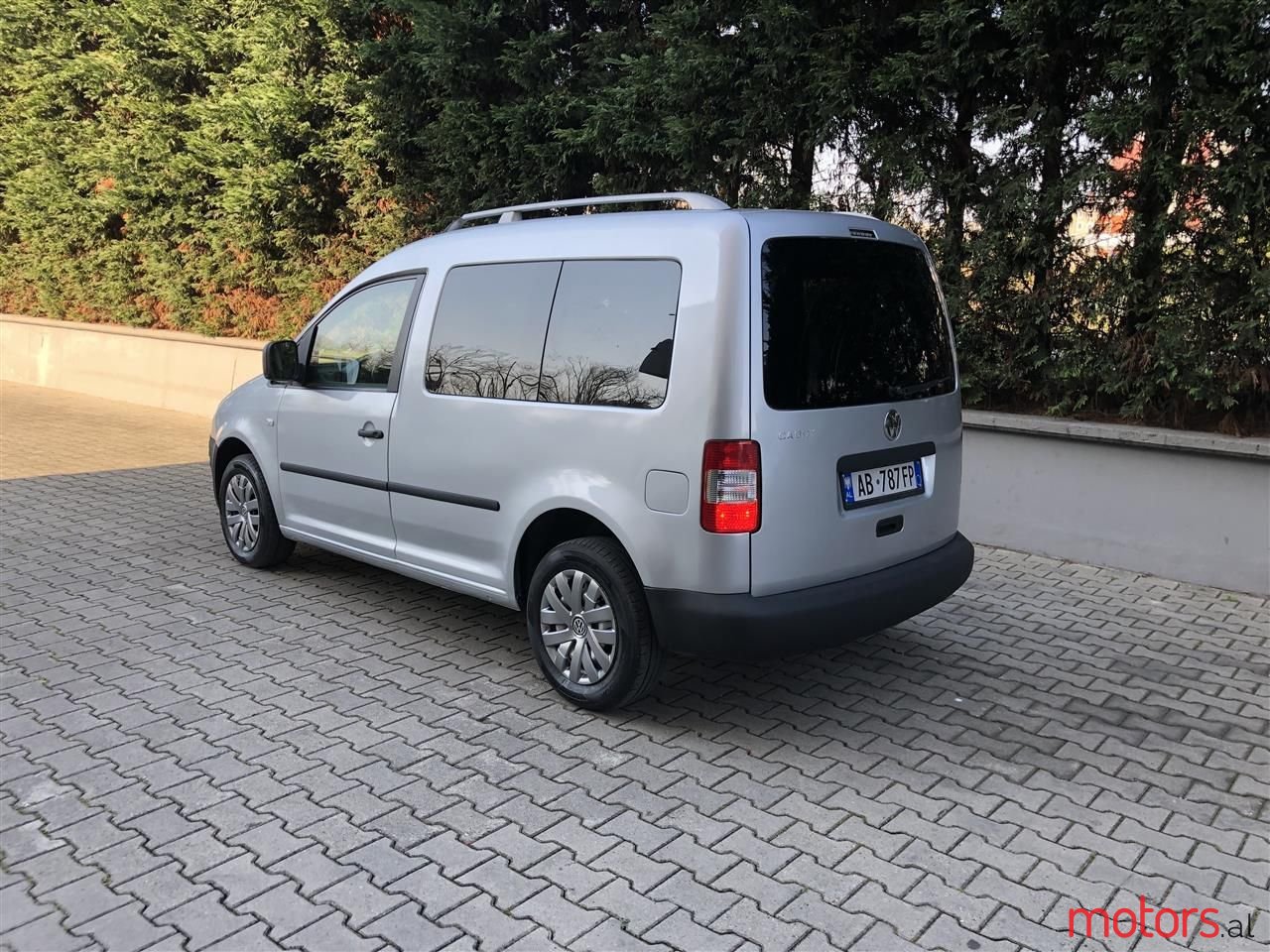 2008' Volkswagen Caddy photo #3