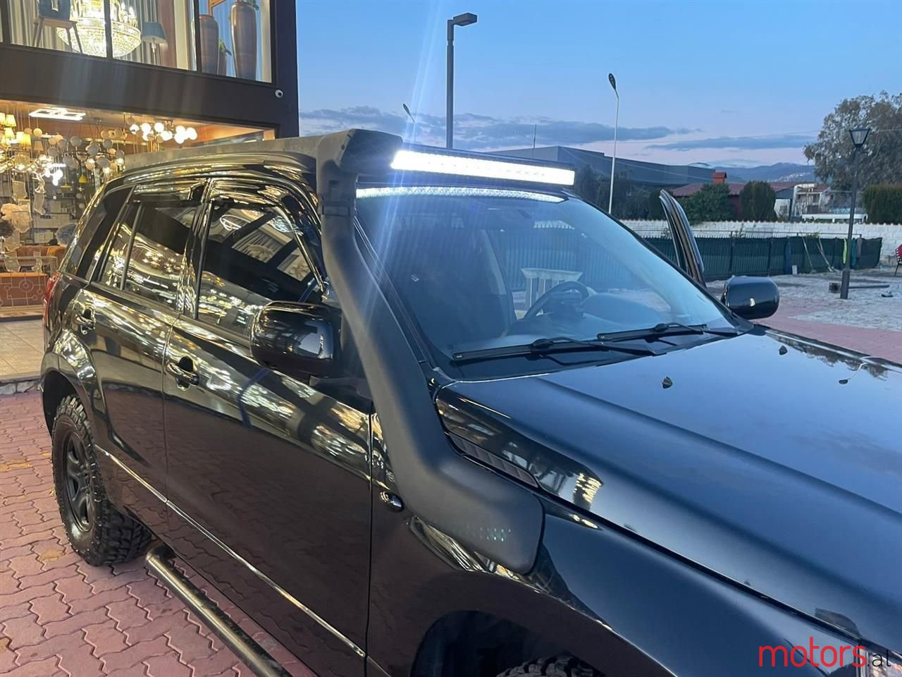 2008' Suzuki Grand Vitara photo #3