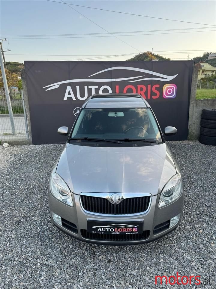 2007' Skoda Roomster photo #3