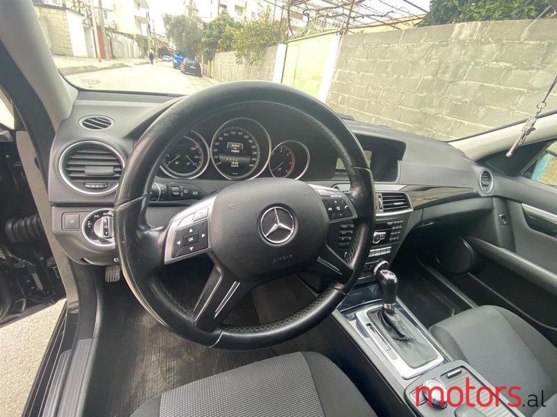 2015' Mercedes-Benz C 180 photo #6