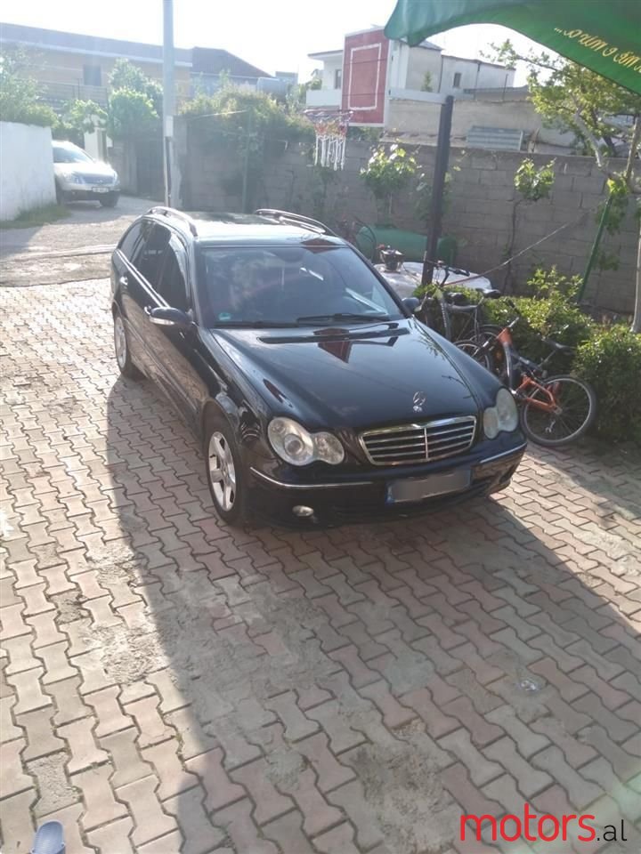 2007' Mercedes-Benz 220 photo #4