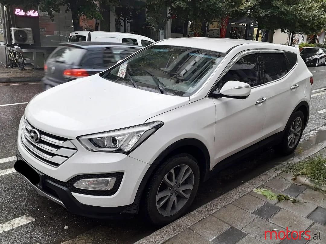2014' Hyundai Santa Fe photo #3