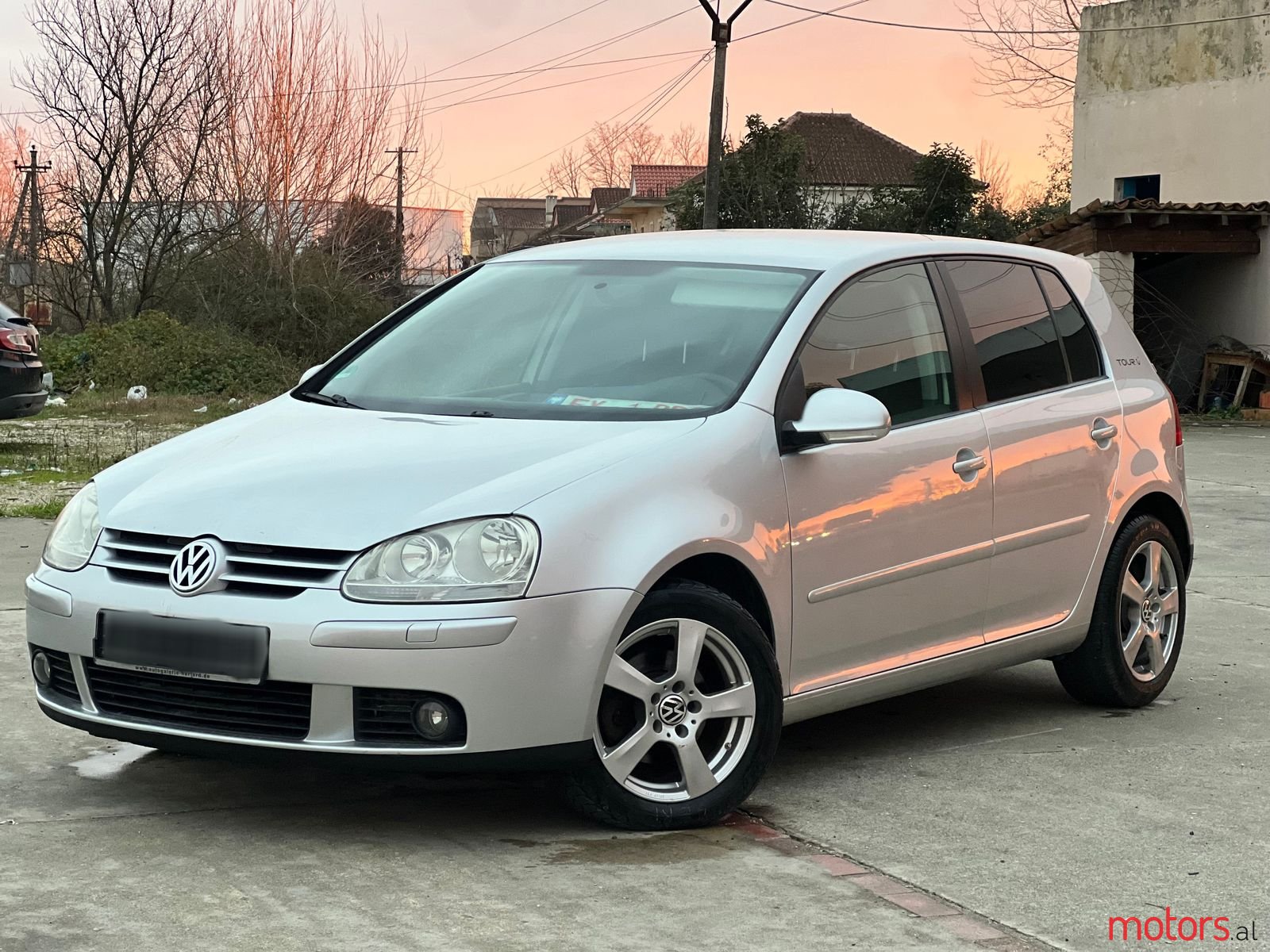 2007' Volkswagen Golf photo #1