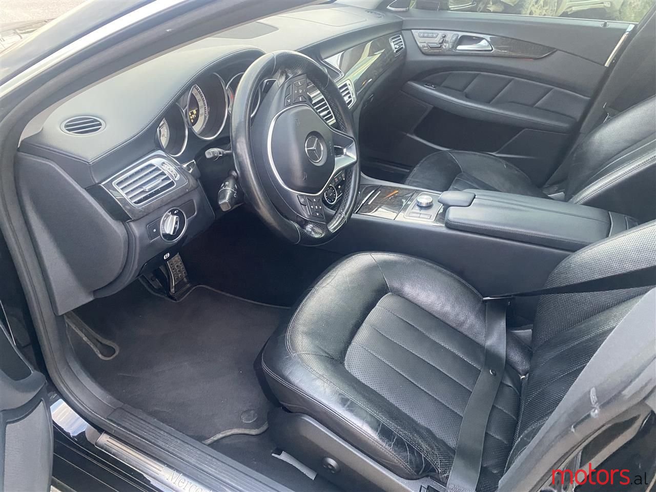 2012' Mercedes-Benz CLS 350 photo #6