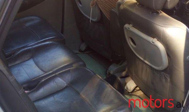 2002' Renault Scenic photo #1