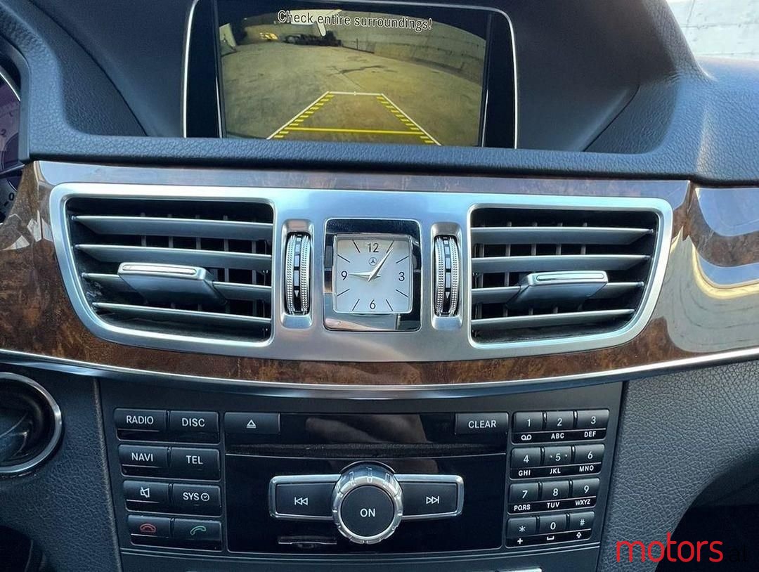 2014' Mercedes-Benz E 350 photo #2