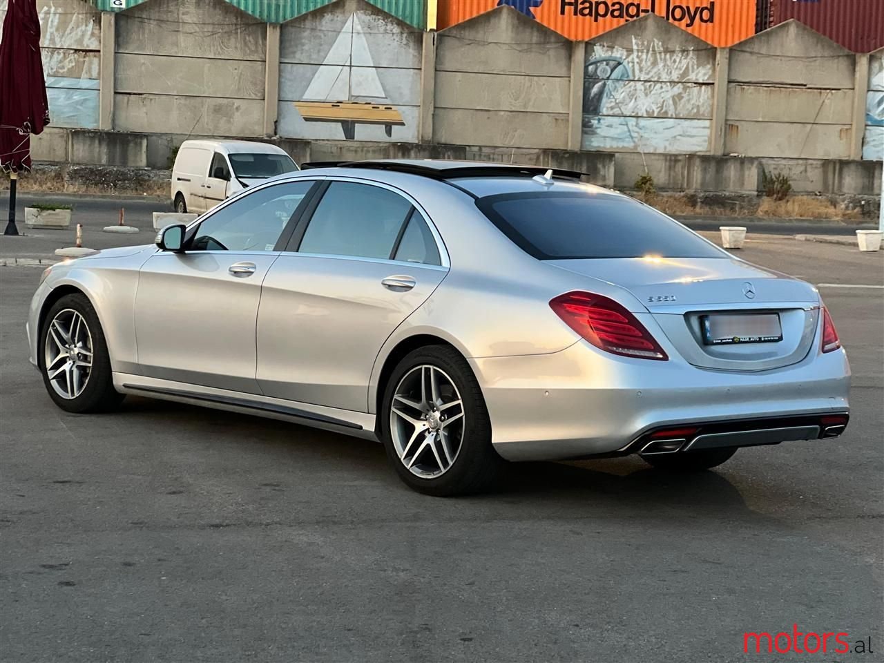 2014' Mercedes-Benz S 550 photo #2