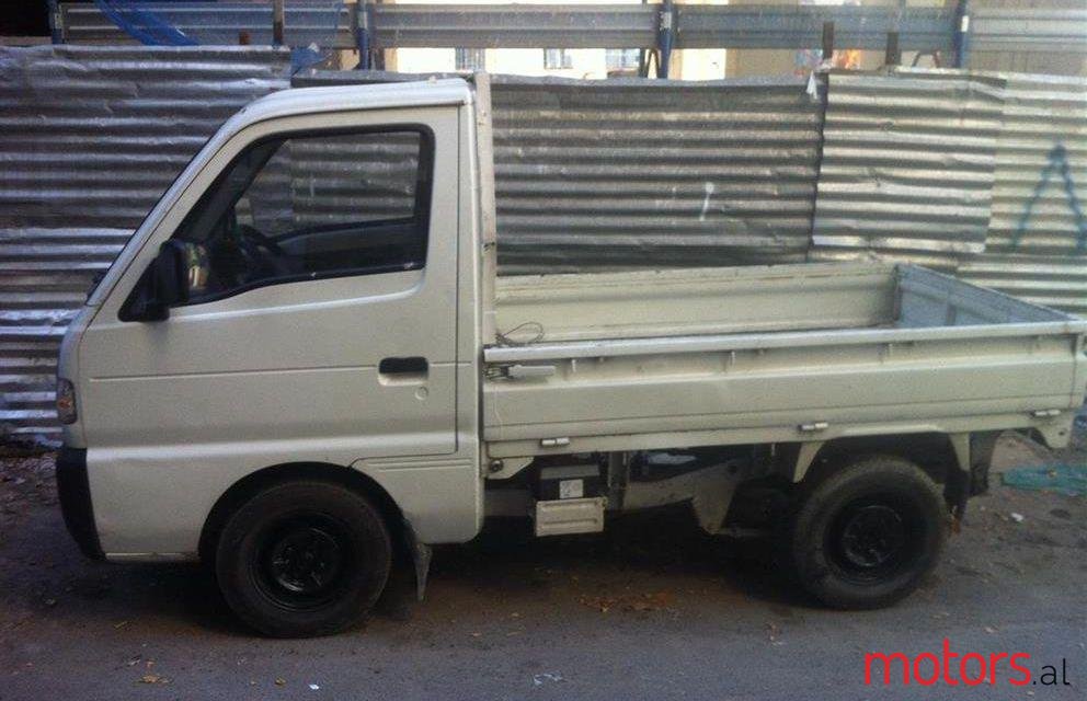 2002' Suzuki Carry photo #1