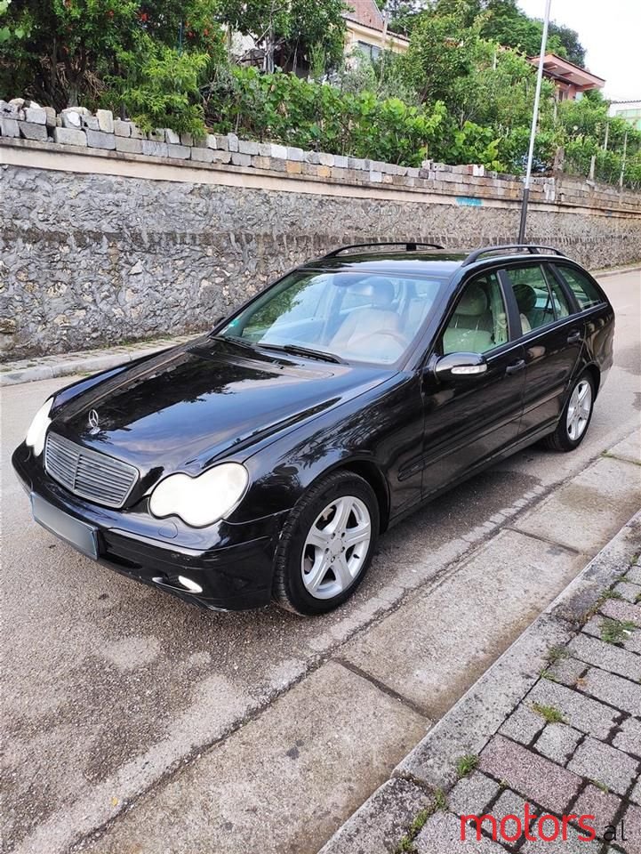 2004' Mercedes-Benz C 180 photo #1