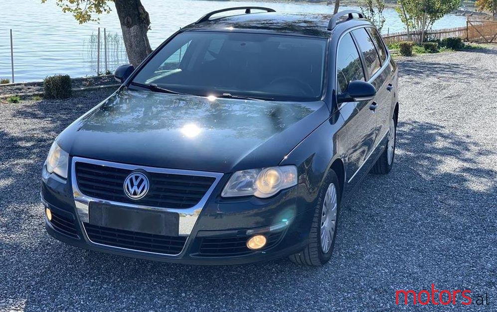 2007' Volkswagen Passat photo #1