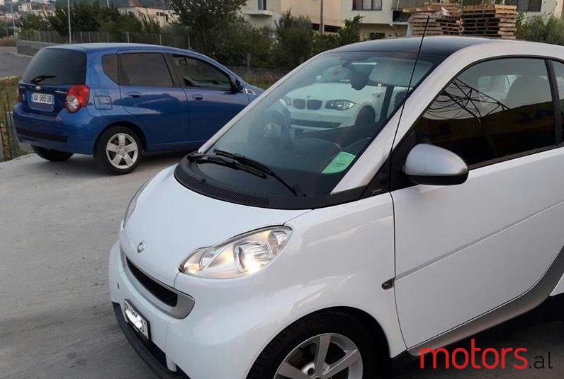2008' Smart Fortwo photo #2