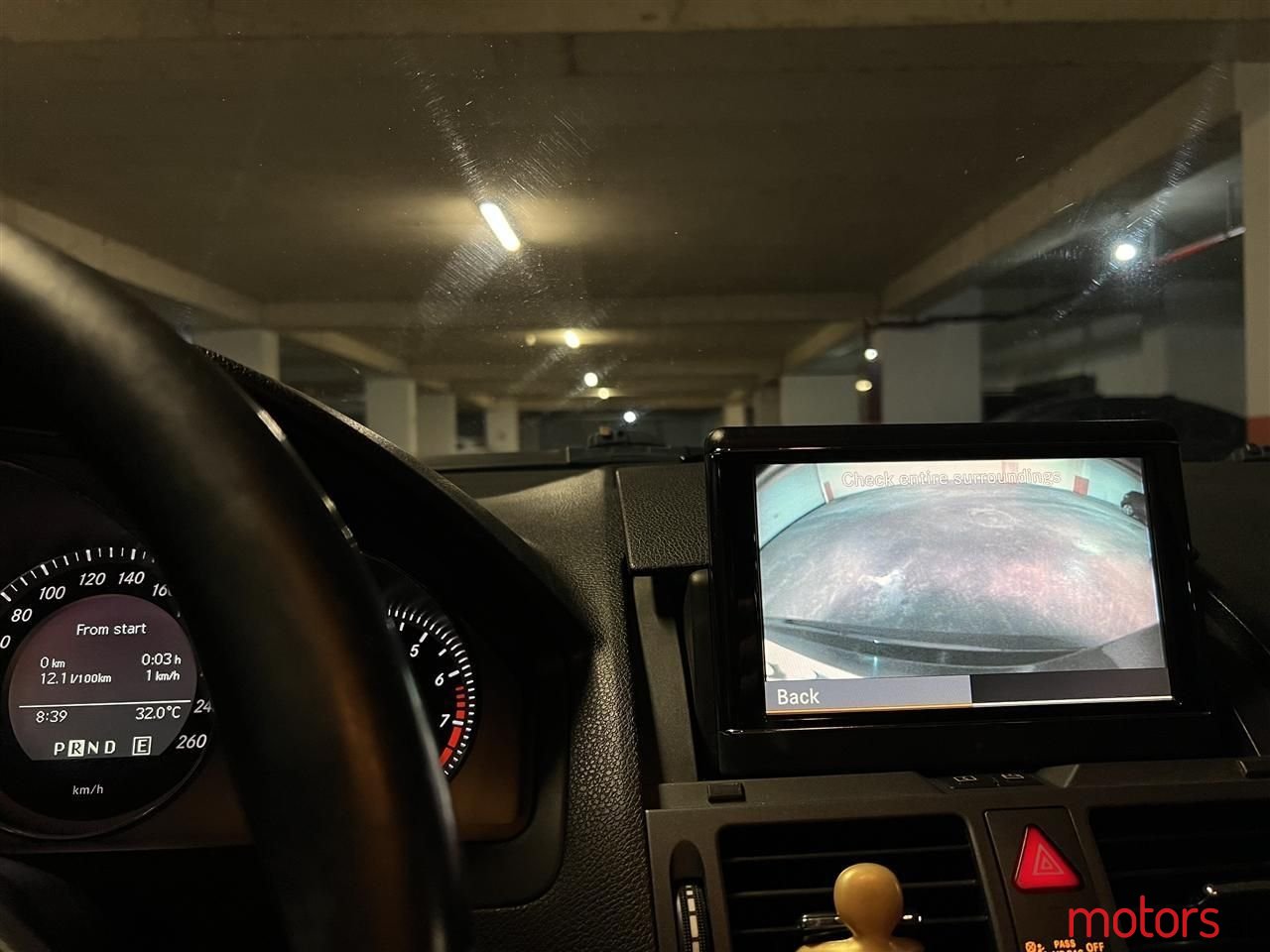 2011' Mercedes-Benz C 300 photo #2