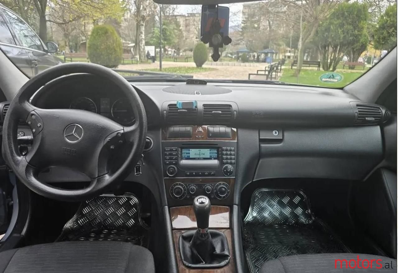 2006' Mercedes-Benz C 200 photo #5