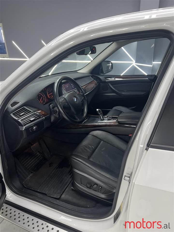 2011' BMW X5 photo #3